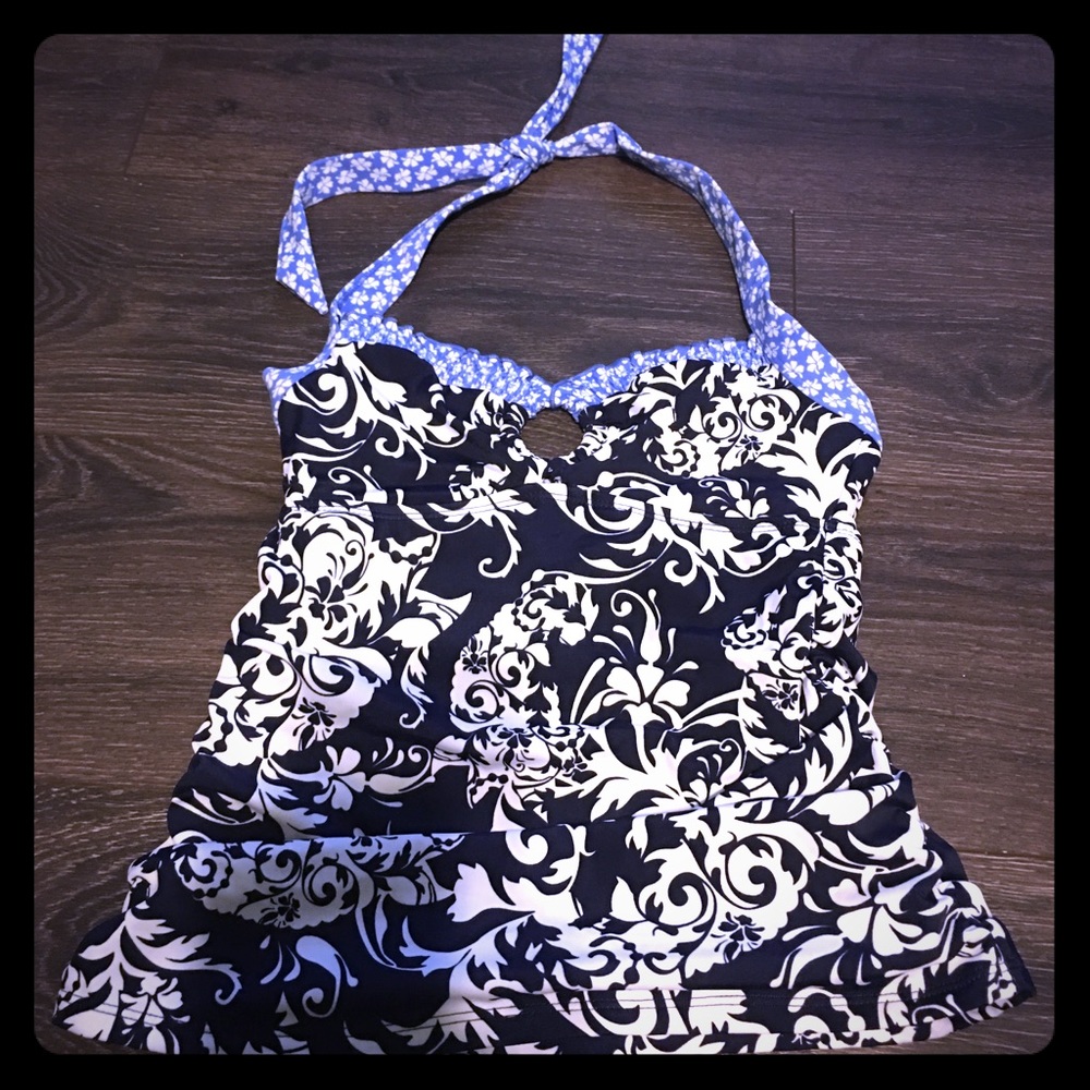 Tankini swim top swimsuit